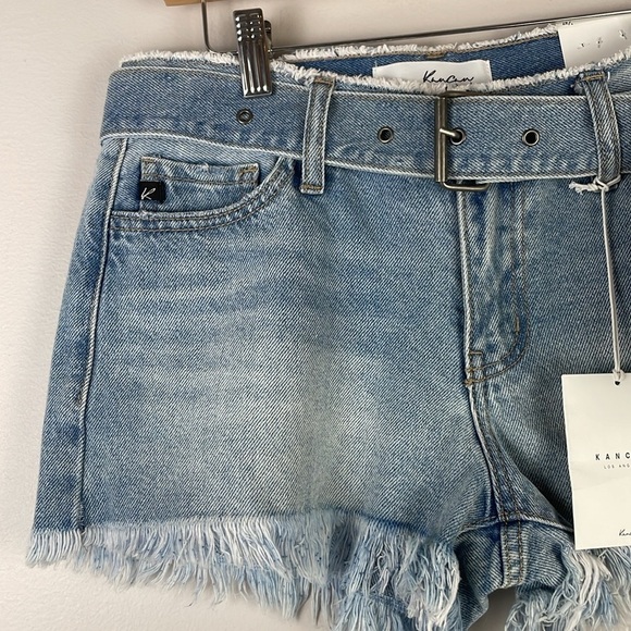 NWT KanCan Women Jean Denim Shorts SZ 7/27 Mid Rise Distressed Belt - Picture 2 of 13